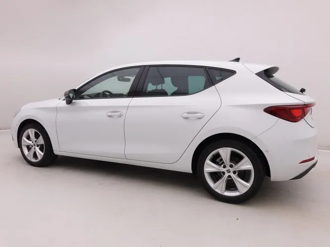 Seat Leon 1.5 eTSi 150 DSG FR 5D + GPS + Virtual + Winter + LED Lights Image 3