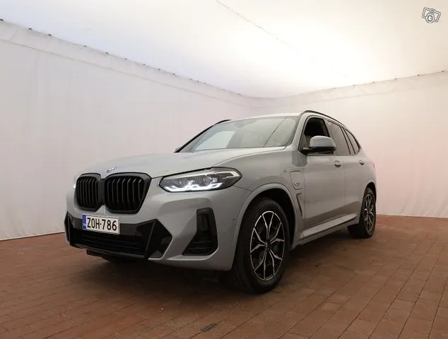 BMW X3 G01 xDrive 30e A Charged Edition M Sport - Suomi-auto, Vetokoukku, Nahkaverhoilu, 2x renkaat ja vanteet - J. autoturva - Ilmainen kotiintoimitus Image 4