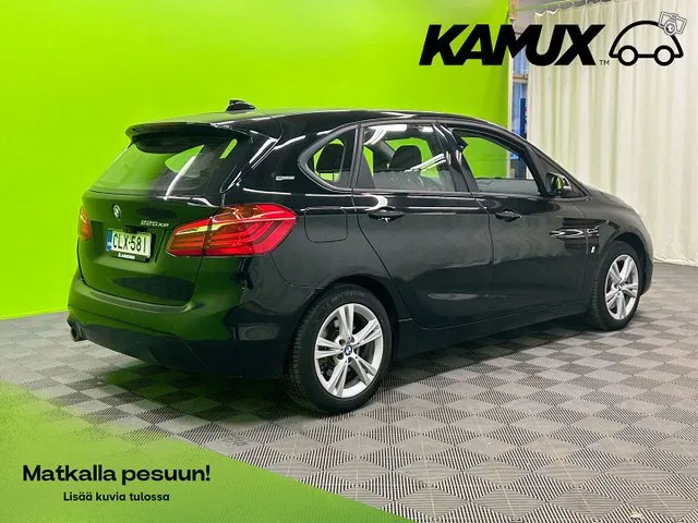 BMW 225 F45 Active Tourer 225xe A Charged Edition / 1-Omisteinen / Suomi-Auto / Merkkiliikkeen huoltokirja Image 2