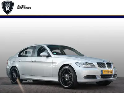 BMW 3 Serie 320i High Executive 