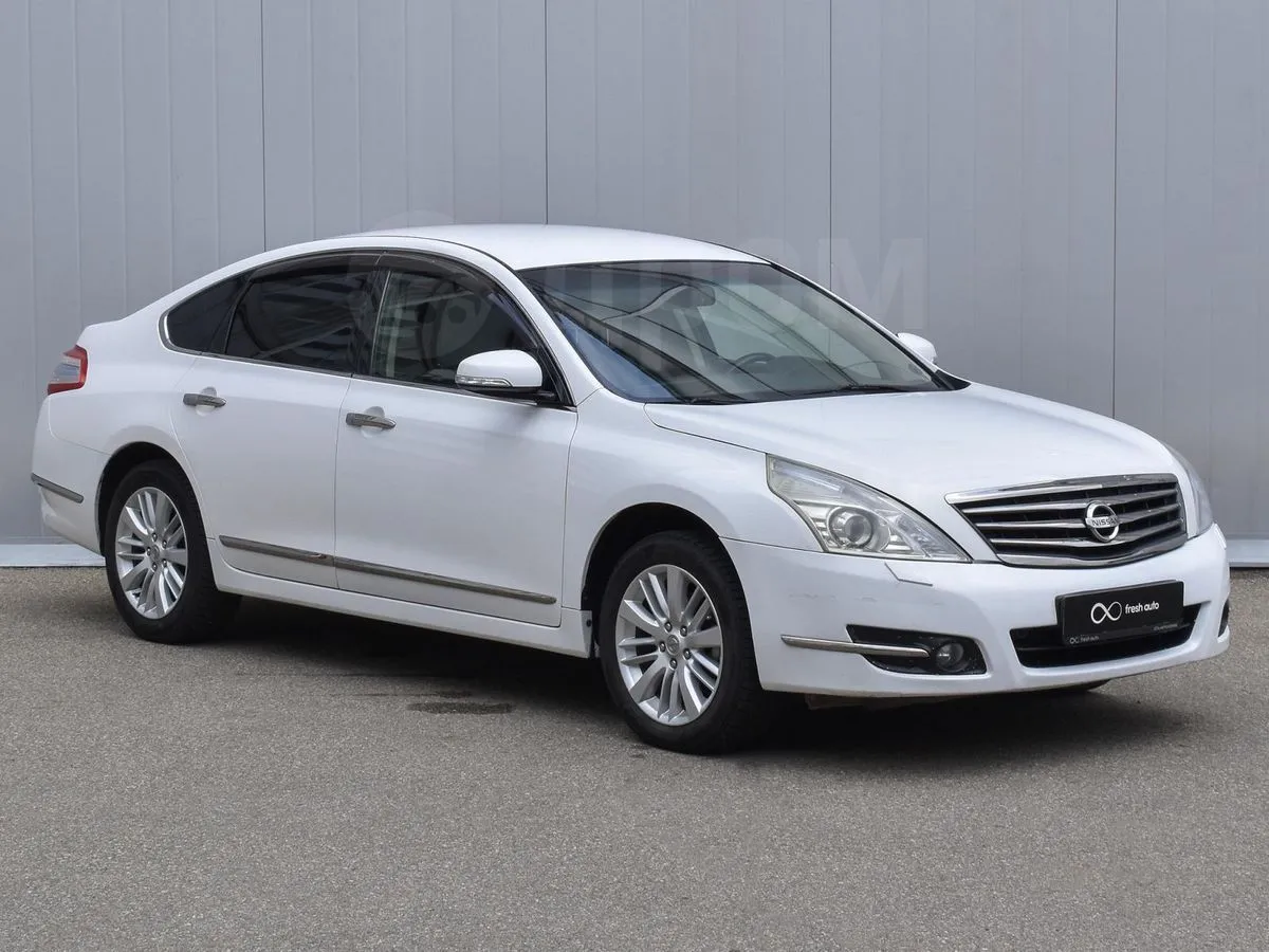 Nissan Teana Image 1